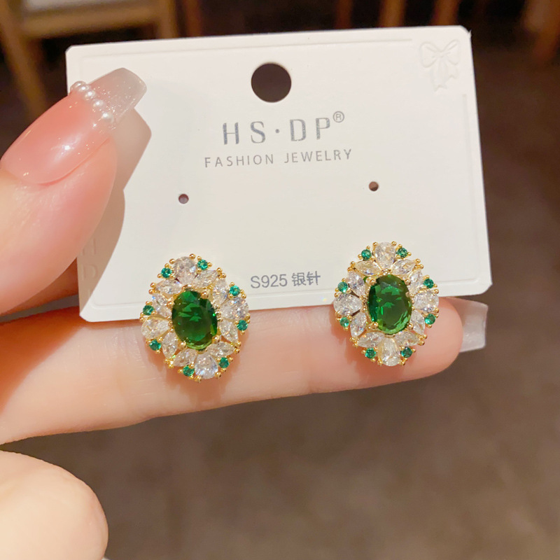 Luxury Minimalist Zircon Emerald Rhombus Earrings S925 Silver image 4