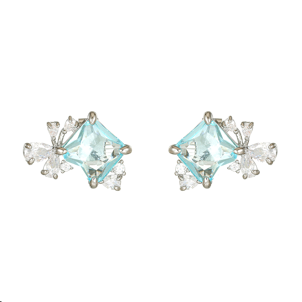 Crystal Butterfly Silver Edge Freeclip Ear Clip image 1